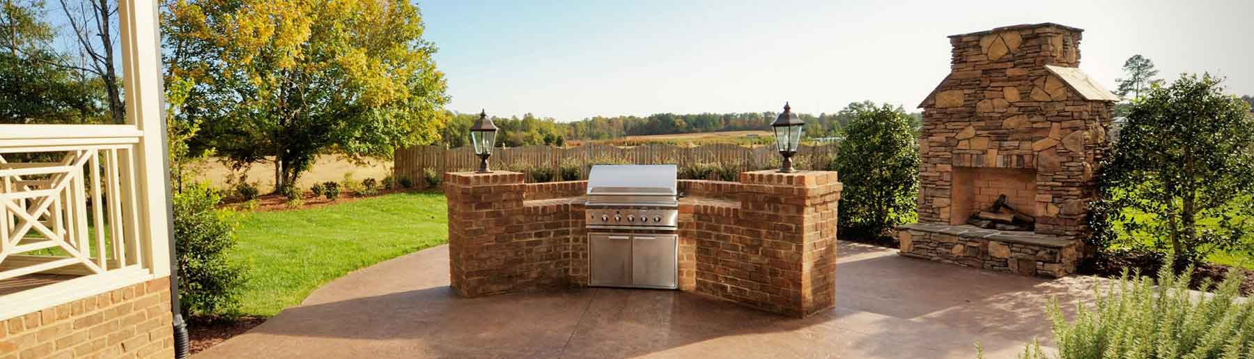 Outdoor Kitchen Fireplace